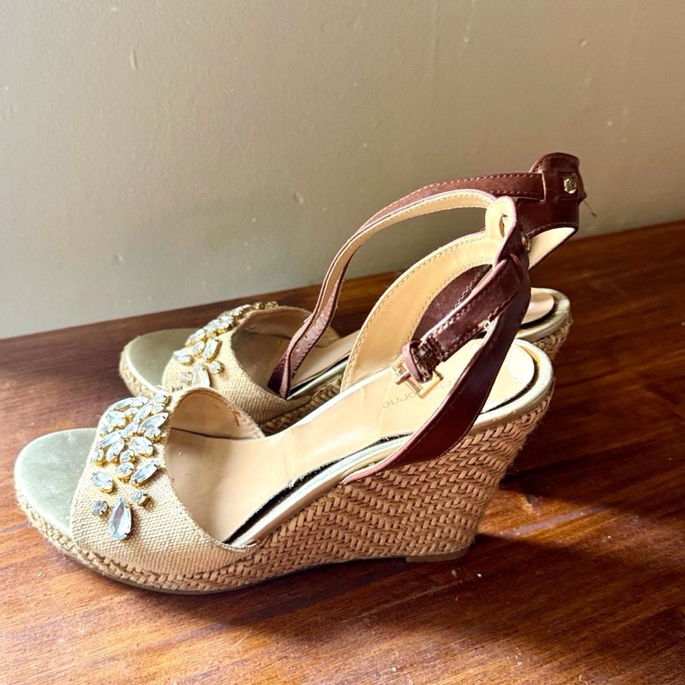 Liz Claiborne Wedge Sandal Heels Size 8 Tan
brown Bling Leather